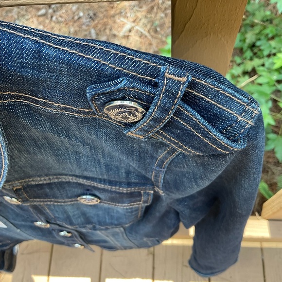 NWT White House Black Market Denim Jacket, L - Picture 8 of 12